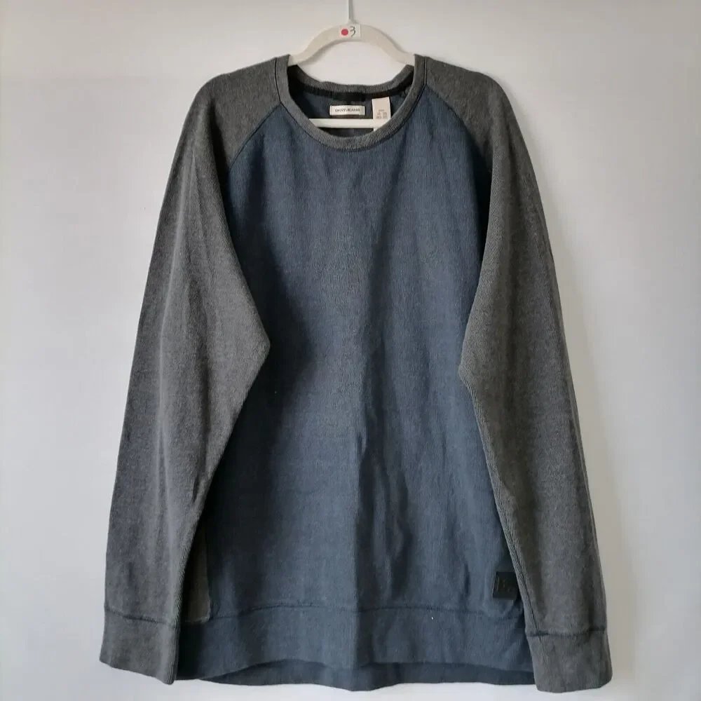 DKNY Jeans Men's Blue Gray Color Block Crew Neck Raglan Sleeve Sweater Size XXL - Picture 1 of 8